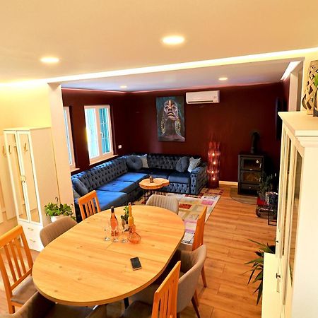 Central Single House With Parking-Top Location! Novalja Bagian luar foto