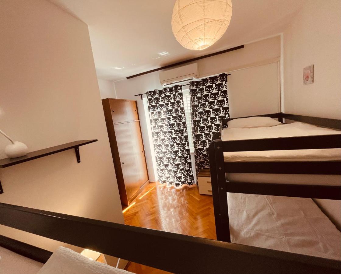 Central Single House With Parking-Top Location! Novalja Bagian luar foto