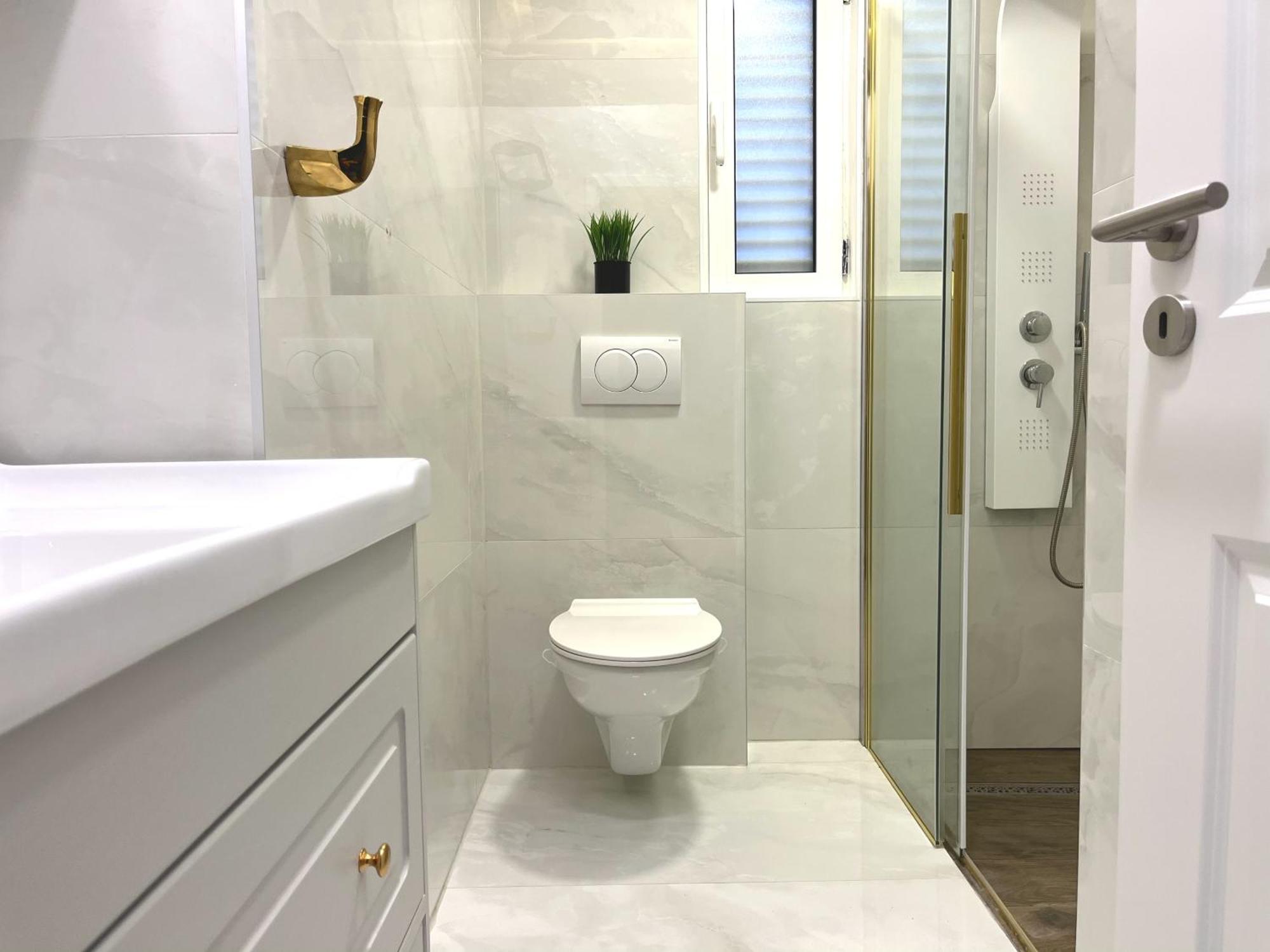 Central Single House With Parking-Top Location! Novalja Bagian luar foto