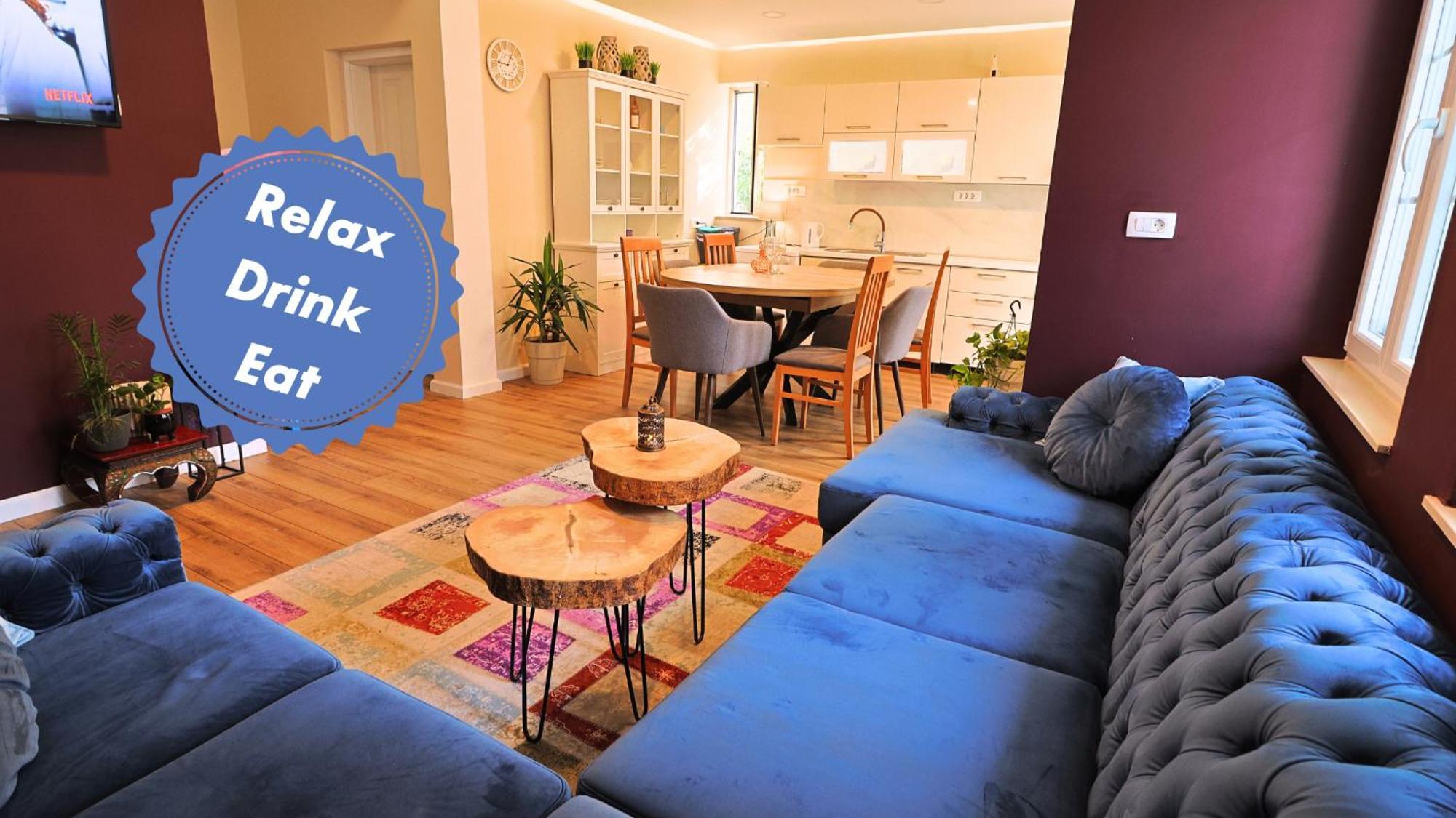 Central Single House With Parking-Top Location! Novalja Bagian luar foto