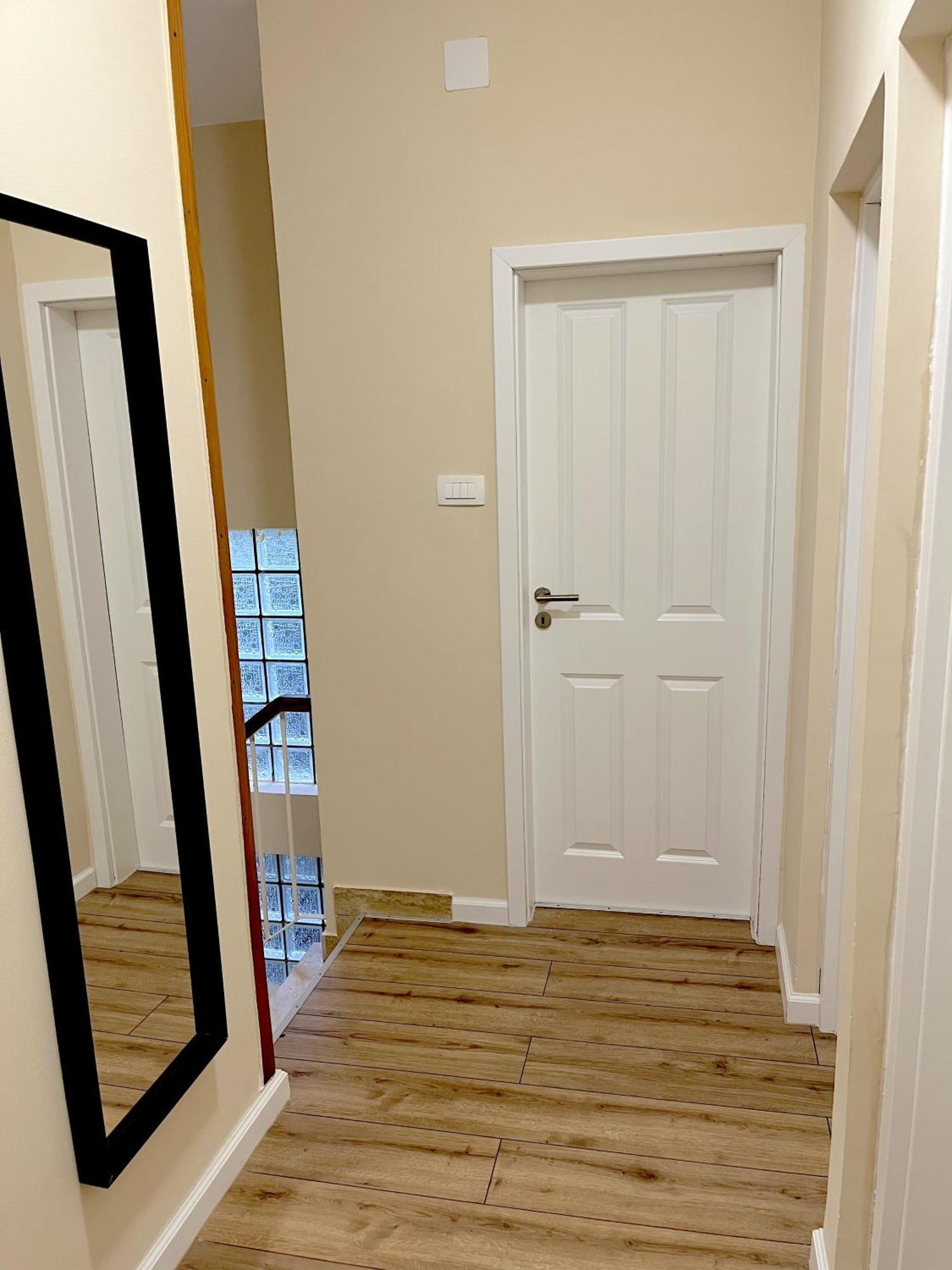 Central Single House With Parking-Top Location! Novalja Bagian luar foto